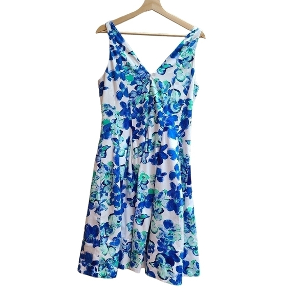 Lauren Ralph Lauren Cotton Blend Floral Dress, Size Medium - Picture 2 of 9